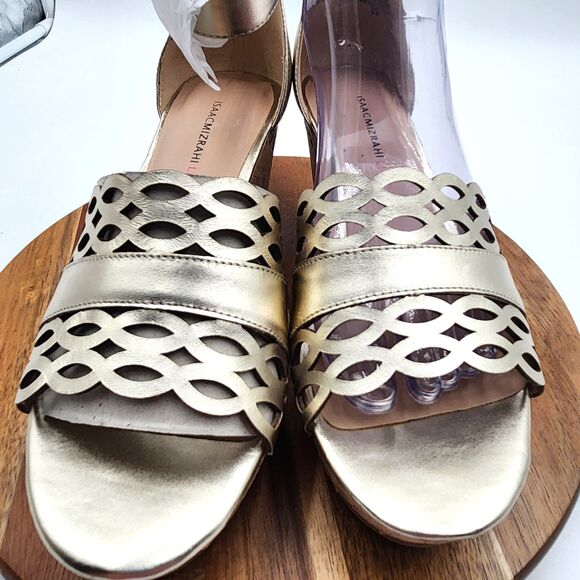 Isaac Mizrahi Platform Sandal Women's 9M Gold Leather Ankle Strap Cork Wedge - Picture 10 of 12